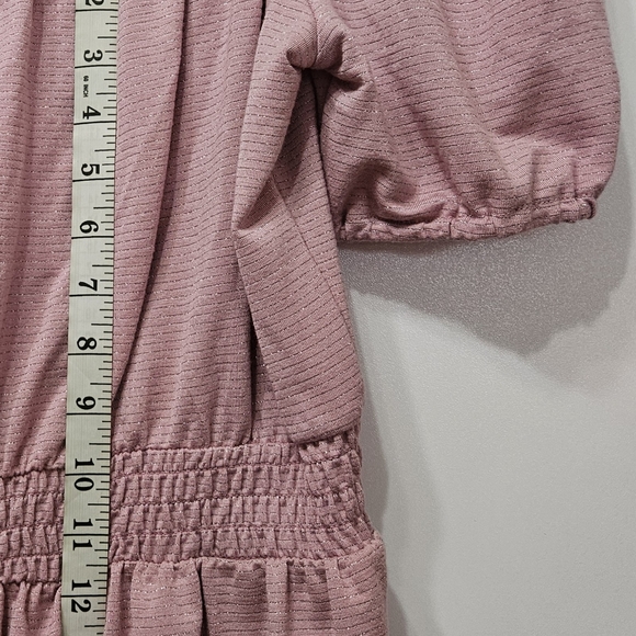 LC Lauren ConRad off shoulder shirt Pink W/Silver Metallic Stripes Size XS Woman - Picture 3 of 11